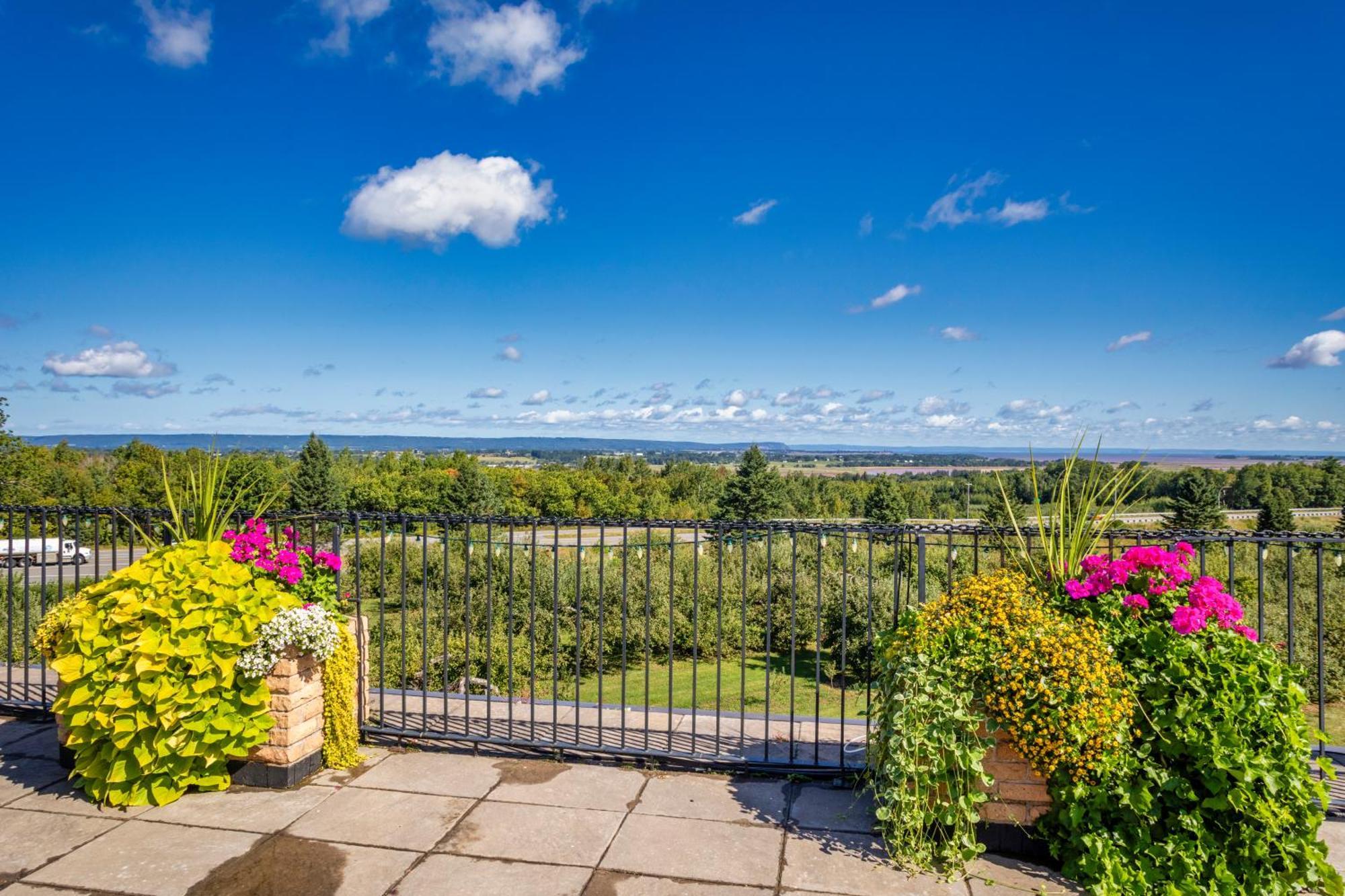 Old Orchard Inn Resort&Spa Wolfville Exterior foto